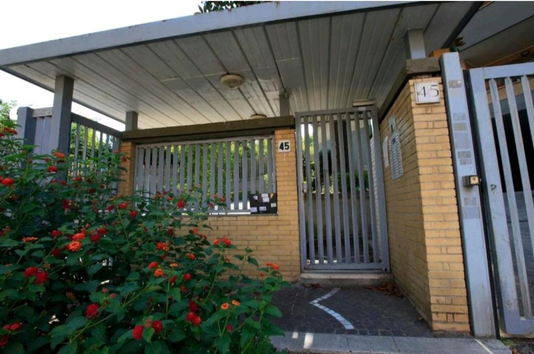 Apartamento San Pietro Station *